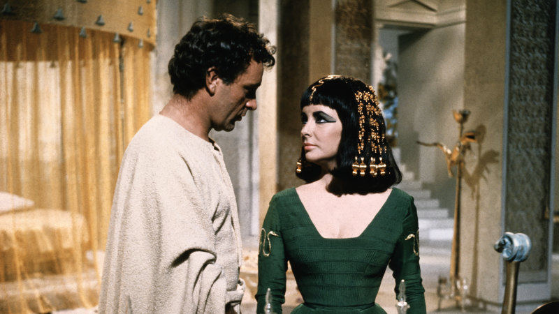 Behind the scenes with Elizabeth Taylor, the woman who loved love