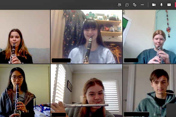 Ringwood students rehearse together online. 