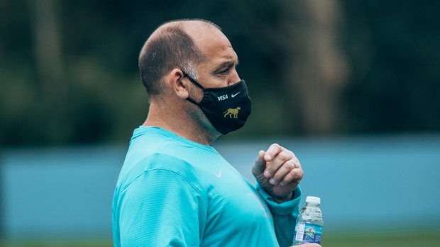 Mario Ledesma at Pumas training. 