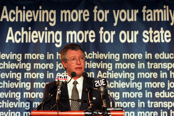 Treasurer Michael Egan addressing the journalists about the budget, 1999.