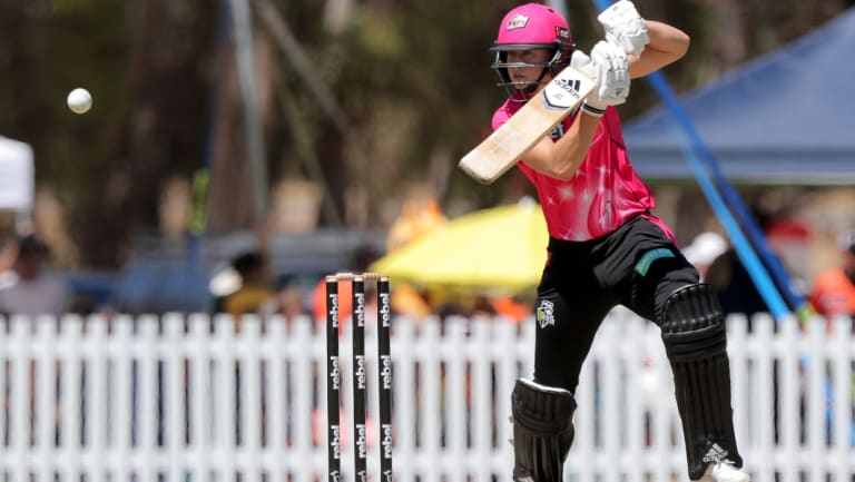 Master blaster: Ellyse Perry on her way to 80 not out for the Sydney Sixers. 