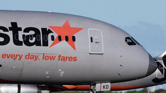 It's a tough battle for customers to get Jetstar cash refunds.