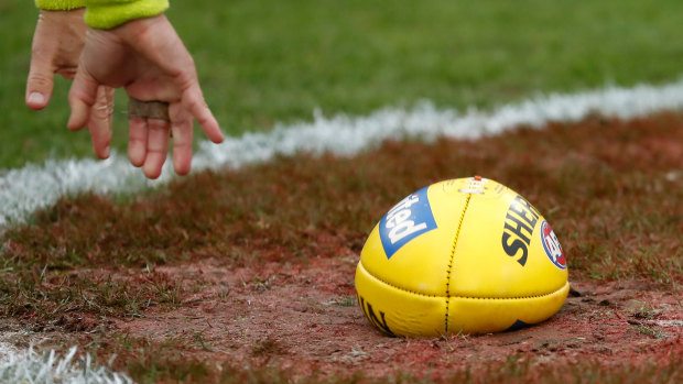 AFL removes fee for local umpires, but will it help?
