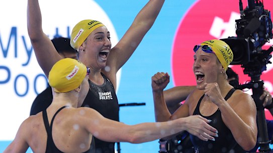 Mollie O’Callaghan, Meg Harris and Milla Jansen celebrate.