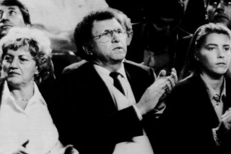 Becker’s parents and his then girlfriend Benny watch him play in 1986.