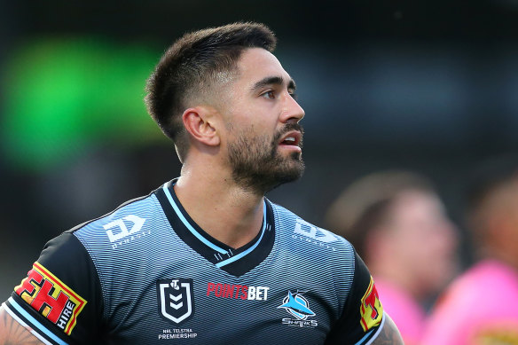Shaun Johnson will return to his former club after being signed by the Warriors on a two-year deal which will see him remain at Mt Smart Stadium until at least the end of 2023. 