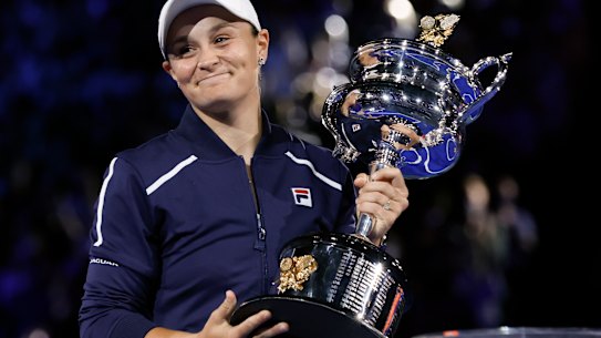 Ash Barty of Australia holds the Daphne Akhurst Memorial Cup.