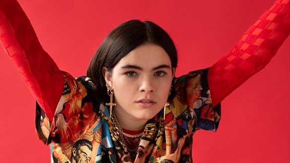 Benee is a New Zealand musician who will perform at Sydney Laneway Festival.