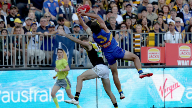 All mine: West Coast's Andrew Gaff takes a grab at Optus Stadium on Sunday.