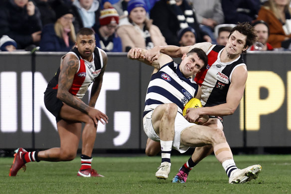 St Kilda's Jack Steele tackles Mark O'Connor.