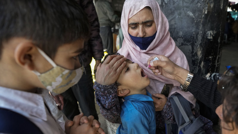 25 milyon çocuk pandemi sırasında temel aşıları kaçırdığı için risk altında yaşıyor