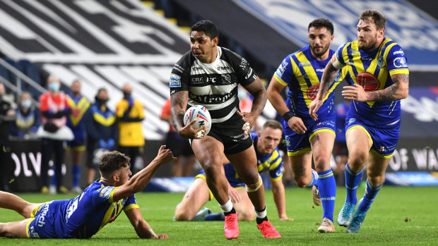 Albert Kelly takes on the Warrington defence in September.