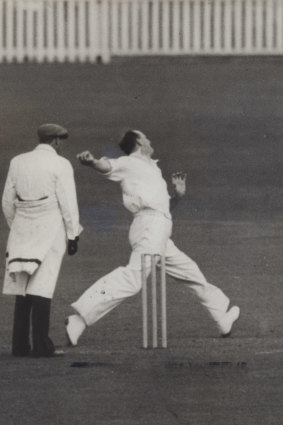 Bill O’Reilly bowling during a test match in 1938.