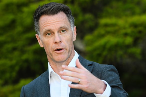 Chris Minns last week announced plans to halve the power limit on e-bikes sold in NSW.