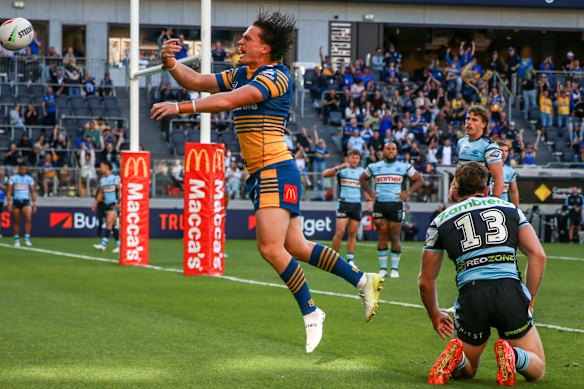 Apa Twidle celebrates a try during the Eels’ shock win against the Sharks.