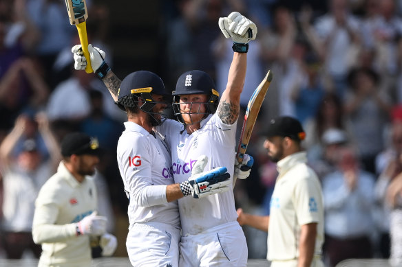 England captain Ben Stokes celebrates the winning runs against New Zealand at Trent Bridge with Ben Foakes.