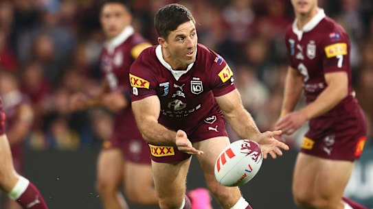 Ben Hunt in action for the Maroons