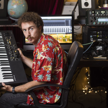 An early post from Brown Cardigan helped kickstart musical comedian Tom Cardy’s social media presence. 