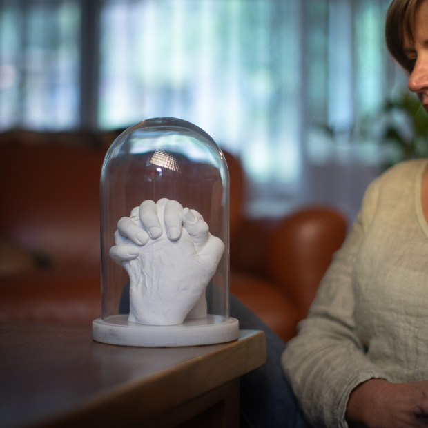 A bereavement casting made by Pia Interlandi of Shelley Anson’s hand clasping her mother’s.