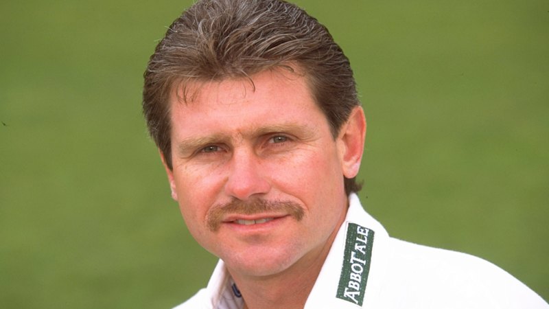 Robin Smith, former England cricketer, dies aged 62