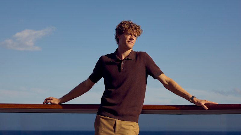 Ship travel offers passengers chances to meet tennis champions and famous authors