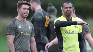 Andrew Kellaway and Kurtley Beale have a chat at Wallabies training in Edinburgh. 