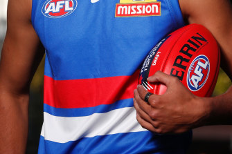 The Bulldogs are set to take part in a pick swap.