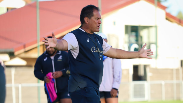 Dave Rennie talks to his players during training at the team’s base in France ahead of a clash against Scotland. 