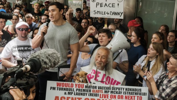 Hundreds took to Sydney Police Station to protest against the charges made against Mr Lim. 
