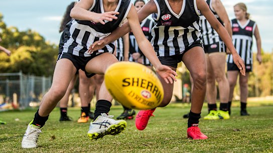 Local footy seasons have been put on pause due to lockdown in Victoria.