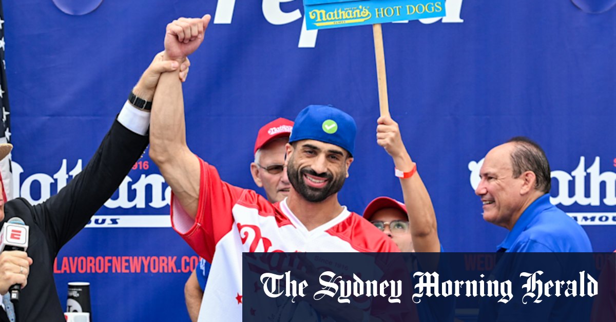Could you eat 60 hot dogs in 10 minutes? One Aussie is about to try