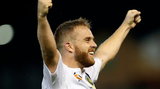 Pain relief: Connor Pain makes it 3-0 for the Mariners.