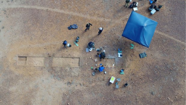 Archaeologists on the Boulia Native Mounted Camp.