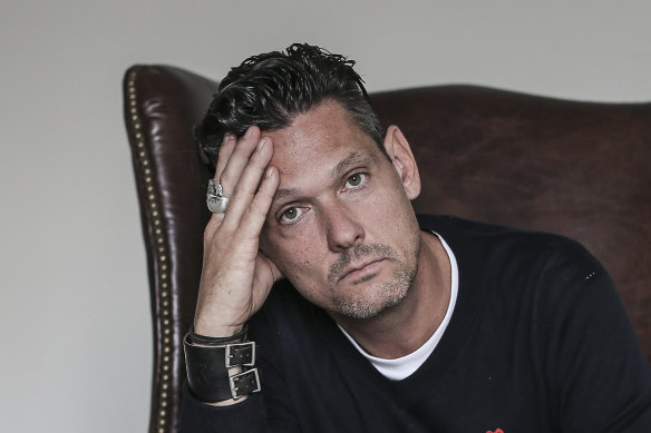 Lorde’s former manager Scott Maclachlan has been sacked by Warner over inappropriate behaviour.