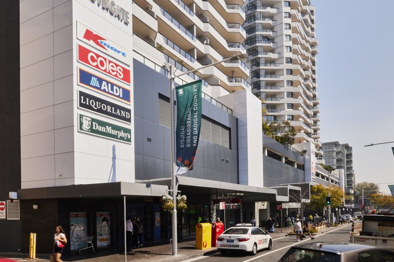 $3.5b of offshore dry powder looking for shopping centre deals