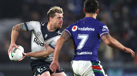 Cameron Munster makes a pass in Auckland.