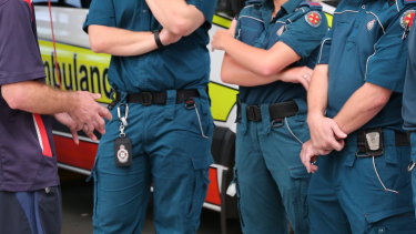 Queensland ambulance staff, health workers and police officers are challenging the vaccine mandate. (File image)