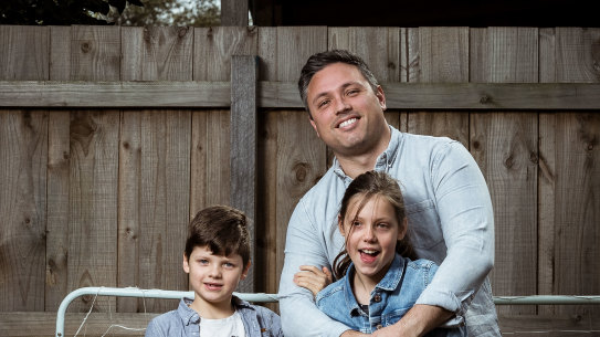 Shannon Orbons and his children Eddie, 7 and Chloe, 9.