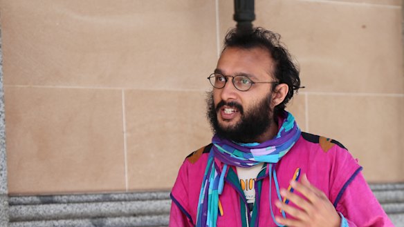 Greens councillor Jonathan Sri says there should be a focus on helping lower income earners and public transportation instead of benefiting first time home buyers and fixing traffic congestion on roads.