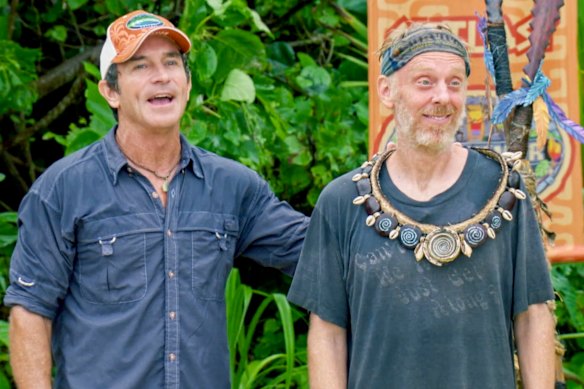 Jeff Probst and Mike White on the 13th episode of Survivor: David v Goliath in 2018.