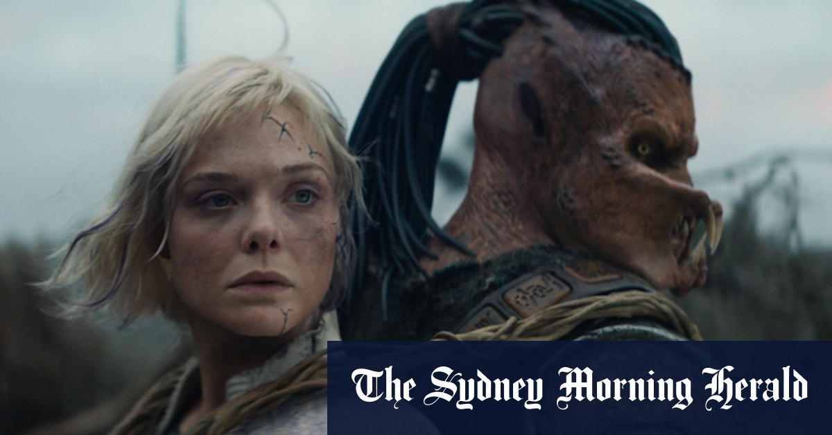 I spent 35 hours watching Aliens and Predators. Finally, we have a winner