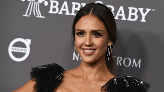 Jessica Alba, no stranger to glowing skin. 