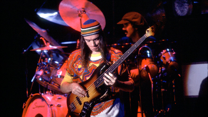 Jaco barefoot revolutionary was the of electric bass