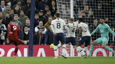 Epl Liverpool Break Points Record In Battling 1 0 Win Over Tottenham Hotspur
