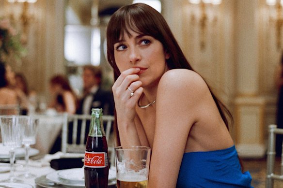 Dakota Johnson play a matching matchmaker between the two men in Celine Song Materialists. 