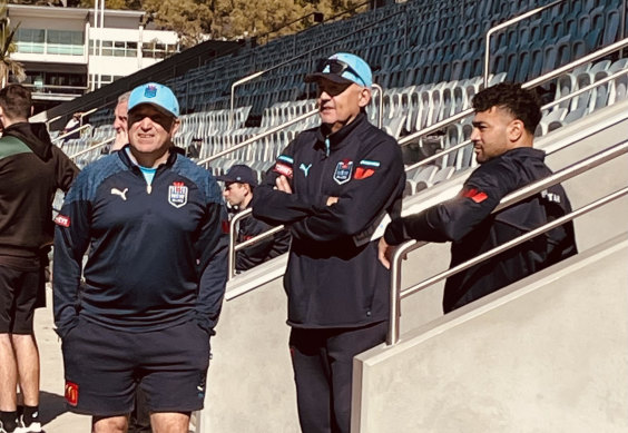 Richie Mo’unga with NSW Blues’ general manager Frank Ponissi and All Blacks’ legendary mental skills coach Gilbert Enoka at Ballymore.