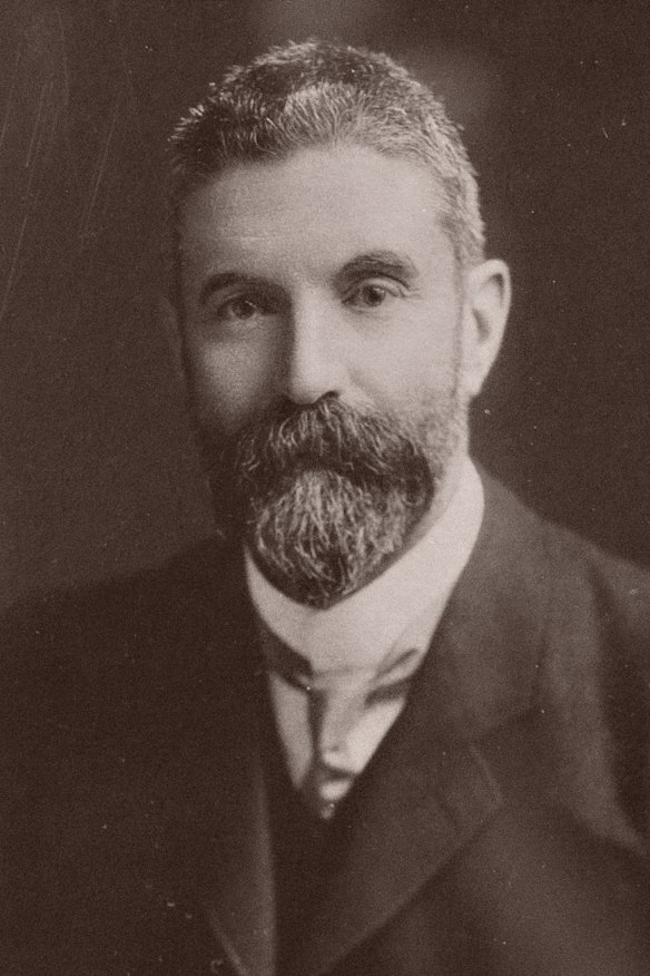 Alfred Deakin, Australia’s second prime minister, was a friend and supporter of William Gillies.