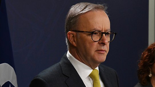 Attorney-General Mark Dreyfus, Prime Minister Anthony Albanese, Social Services Minister Amanda Rishworth and Government Services Minister Bill Shorten announcing the royal commission.