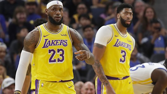 LeBron James (left) and Anthony Davi.