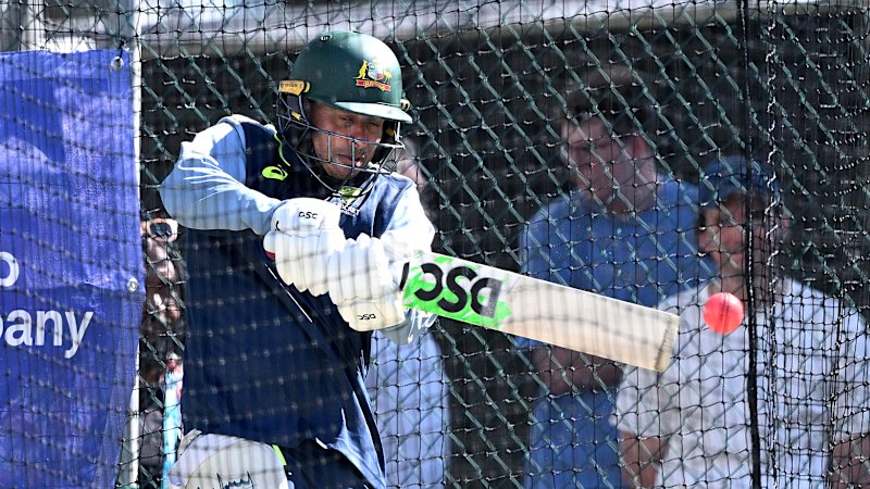 Thumbs up: Khawaja passes fitness test ahead of Gabba Ashes clash